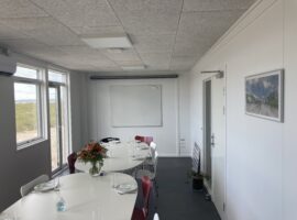 kontorpavillon med havudsigt