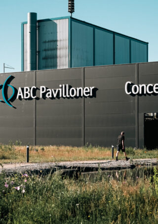 Modulproducenter deler millionoverskud med medarbejderne